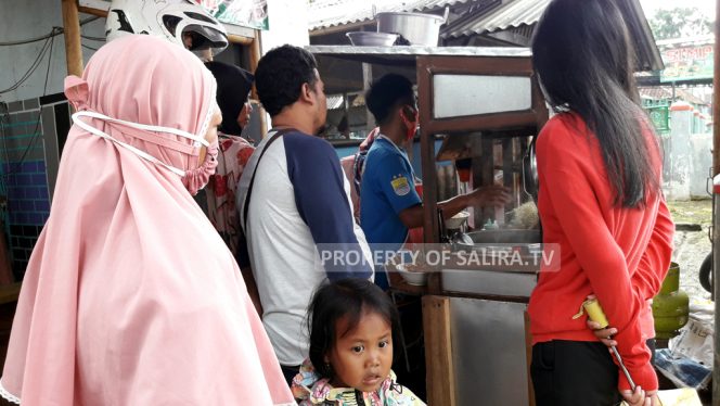 Kameramen Program Acara “Just Walk Salira TV” di Tiap Kota