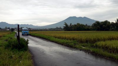 Keindahan Alam di Kaki Gunung Galunggung Tasikmalaya Jawa Barat