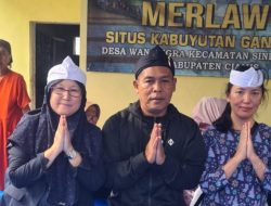 H. Wahyu, Pemilik Durian Kujang, Ikut Meriahkan Upacara Adat Merlawu di Ciamis, Turis Jepang Jadi Sorotan