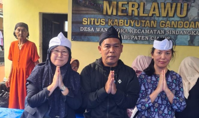 H. Wahyu, Pemilik Durian Kujang, Ikut Meriahkan Upacara Adat Merlawu di Ciamis, Turis Jepang Jadi Sorotan