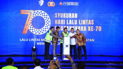 Kapolri Hadiri Syukuran HUT Lalu Lintas ke-70, Luncurkan Aplikasi Digital Korlantas dan Anugerahkan Pin Emas