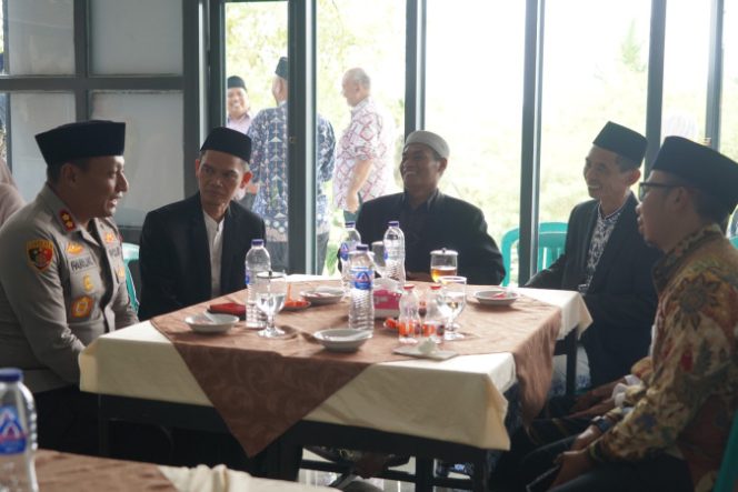 Kapolres dan Wali Kota Tasikmalaya Jalin Silaturahmi dengan Ponpes Miftahul Ulum Gandok, Perkuat Sinergi dan Kebersamaan