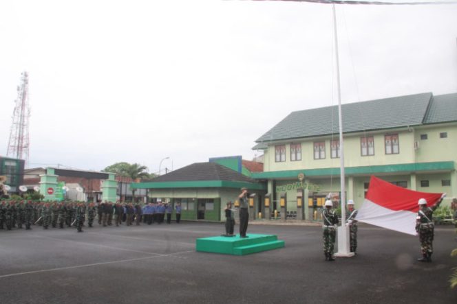 Kasdim 0612/Tasikmalaya Pimpin Upacara Hari Sumpah Pemuda ke-97 dengan Penuh Khidmat