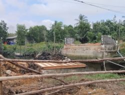 Pekerjaan Rehabilitasi Jembatan di Kundur Barat Bernilai Rp1,4 Miliar, Warga Harap Sesuai Standar Mutu