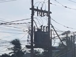 PLN Tak Berdaya, Kominfo Tak Dihiraukan, Provider Internet Kuasai Tiang Listrik: Kok Bisa Terjadi?