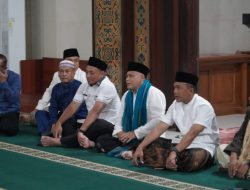 Kapolda Jabar Gelar Subuhan dan Silaturahmi Bersama Ulama di Masjid Agung Tasikmalaya
