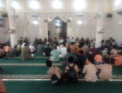 Polres Langkat Perkuat Silaturahmi Lewat Safari Jumat & Jumat Curhat di Masjid Raya Istiqomah Kuala