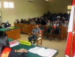 Vonis bebas MA RI, Ketua LSM FKMT Dani Safari Effendi akhirnya pulang disambut haru