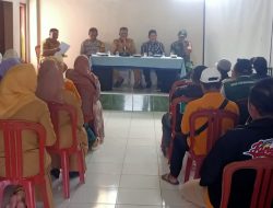 Jelang Pergantian Tahun, Babinsa Dampingi Rakor Evaluasi Desa Cikadongdong