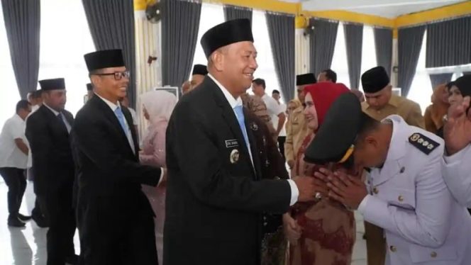 Penguatan Birokrasi, Bupati Langkat Lantik Pejabat Eselon II Hingga IV