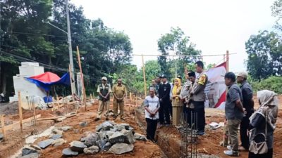 Polsek Cijeungjing Hadiri Peletakan Batu Pertama KDMP Bojongmengger, Dorong Ekonomi Desa