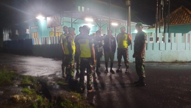 Serda Tedi Rustandi pimpin patroli Koramil 1211/Singaparna di Sukarame