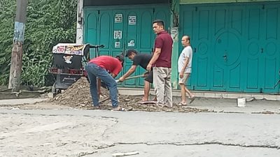 Kepedulian Pemuda Grib Pekan Kuala Timbun Jalan Berlubang
