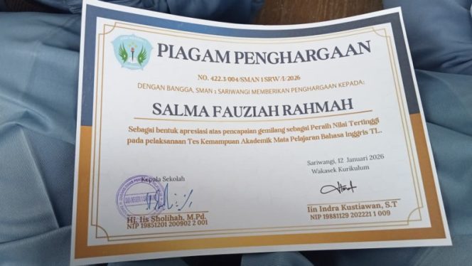 Salma Fauziah Rahmah Jadi Peraih Nilai Tertinggi TKA Bahasa Inggris SMAN 1 Sariwangi