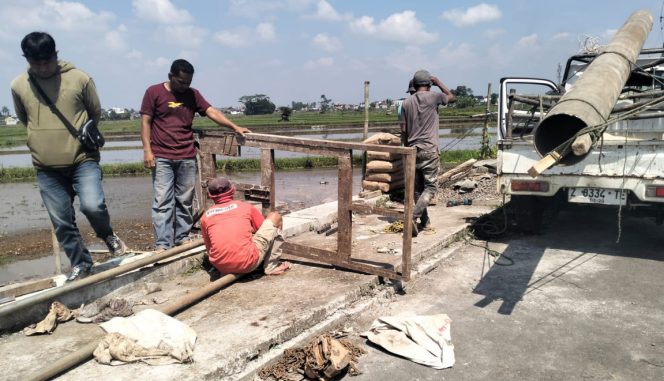 Gibas Purbaratu Kritik Pengawasan Dinas Pada Proyek Billboard Lingkar Utara