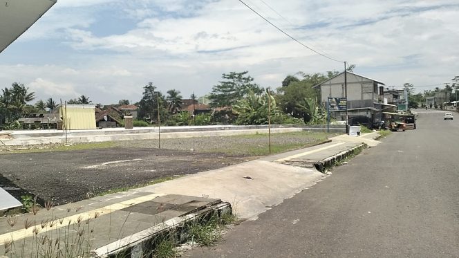 Ketua Gibas Purbaratu Tasikmalaya Soroti Pemanfaatan Bahu Jalan Oleh Alfamidi dan Klinik