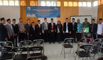 Sejumlah kepala desa di Kecamatan Sobang memaparkan Laporan Penyelenggaraan Pemerintahan Desa (LPPDes) Tahun Anggaran 2025 dalam forum resmi di Aula Kantor Kecamatan Sobang, Kabupaten Lebak, Selasa (14/4/2026).