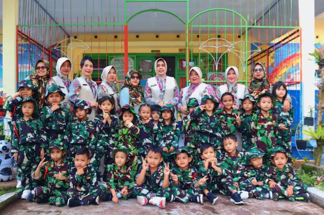 Outing Class TK Kartika XIX-26 Tanamkan Cinta Tanah Air