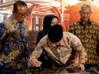 Bupati Lebak, Hasbi Asyidiki Jayabaya saat meresmikan Grand Keisha Hotel Rangkasbitung, hotel bintang 4 pertama di Kabupaten Lebak, Kamis (28/5/2026). (Foto: Istimewa)
