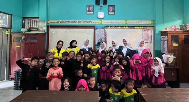 Mahasiswa Unsil Gelar Program SIGEMBUL di SDN Mancogeh