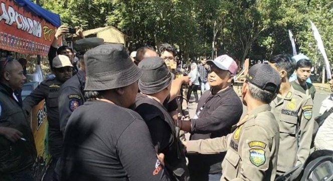 Satpol PP dan Pedagang UMKM Bersitegang di JAYANTARA 2026