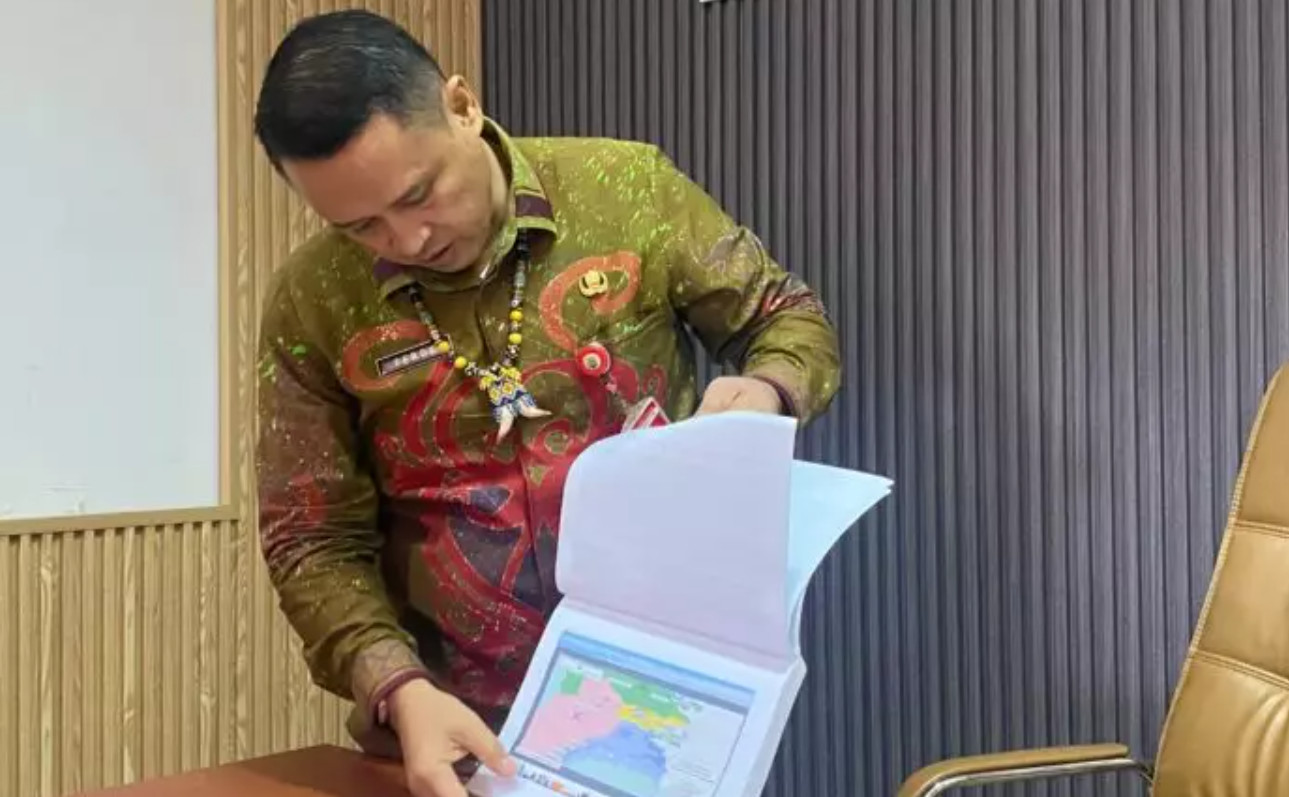 Kaltara Dorong PLTS Terpusat untuk Terangi Desa Perbatasan